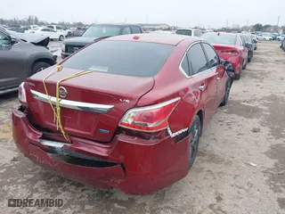 2013 Nissan Altima 2.5 S with VIN 1N4AL3AP5DC249168, listed as a IAAI auction lot 41442991 with 144,013 mi miles. Bid and sale history available at carsss.com. Image 4.