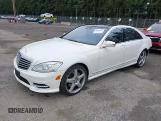 2013 Mercedes-Benz S 550 with VIN WDDNG9EB8DA527614, listed as a IAAI auction lot 42592337 with 71,423 mi miles and . Bid and sale history available at DreamBid. Image 18.