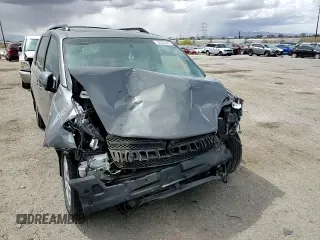 2005 Toyota Sienna XLE with VIN 5TDZA22C35S300451, listed as a Copart auction lot 52035345 with Not provided miles and Salvage title. Bid and sale history available at DreamBid. Image 12.