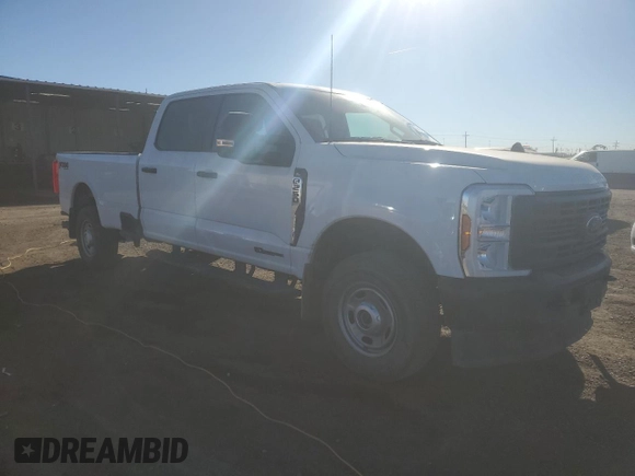 2024 Ford F-250 XL with VIN 1FT7W2BT9RED21292, listed as a Copart auction lot 87669075 with 12,842 mi miles and Salvage title. Bid and sale history available at DreamBid. Image 4.