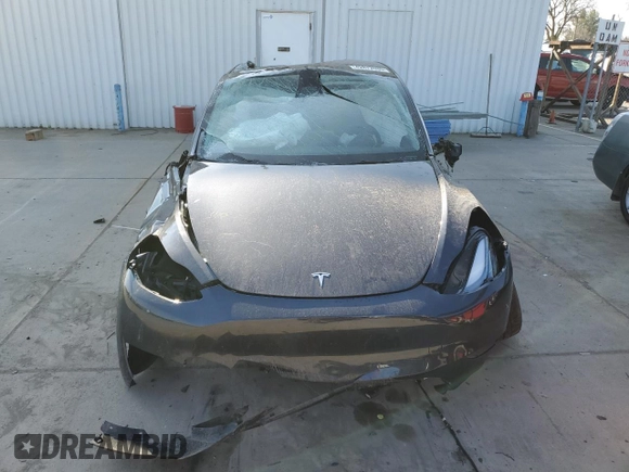 2024 Tesla Model Y Long Range with VIN 7SAYGDEE6RF063230, listed as a Copart auction lot 42872535 with Not Provided miles and Salvage Title. Bid and sale history available at DreamBid. Image 5.