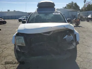 2005 Nissan Xterra SE z VIN 5N1AN08W05C646817, wystawiony jako Copart lot #76041464 z przebiegiem 167 914 mil mil oraz Szkoda całkowita • Salvage title. Historia ofert i sprzedaży dostępna na DreamBid. Obrazek 5.