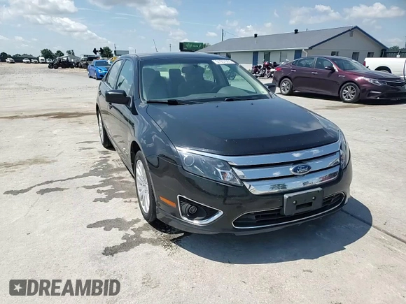 2010 Ford Fusion Hybrid z VIN 3FADP0L36AR176691, wystawiony jako Copart lot #61957685 z przebiegiem 105 452 mil mil oraz Czysty tytuł • Clean title. Historia ofert i sprzedaży dostępna na DreamBid. Obrazek 13.