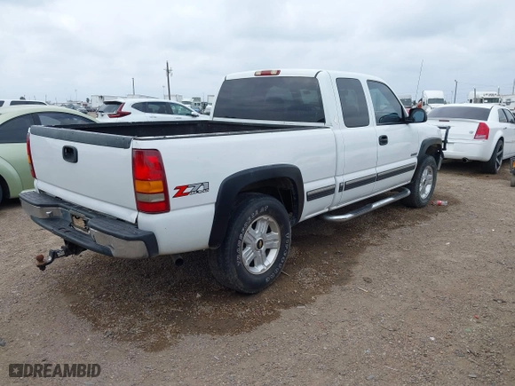 2002 Chevrolet Silverado 1500 LT with VIN 2GCEK19T621119603, listed as a IAAI auction lot 41680628 with 297,478 mi miles. Bid and sale history available at carsss.com. Image 4.
