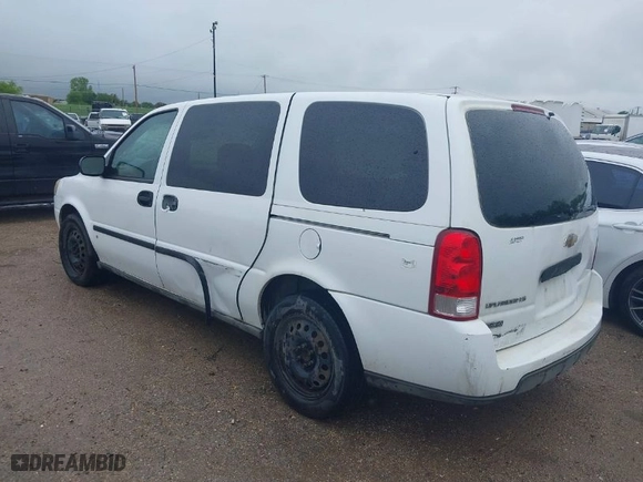 2007 Chevrolet Uplander LS Fleet with VIN 1GNDV23W27D187878, listed as a IAAI auction lot 41907218 with 215,697 mi miles. Bid and sale history available at carsss.com. Image 3.
