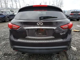 2015 Infiniti QX70 z VIN JN8CS1MW3FM480682, wystawiony jako Copart lot #44466285 z przebiegiem Nie podano mil oraz Szkoda całkowita • Salvage title. Historia ofert i sprzedaży dostępna na DreamBid. Obrazek 6.