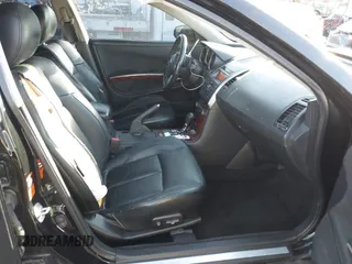 2007 Nissan Maxima 3.5 SE with VIN 1N4BA41E37C854261, listed as a IAAI auction lot 41376233 with 129,125 mi miles. Bid and sale history available at carsss.com. Image 5.