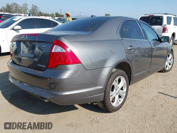 2012 Ford Fusion SE z VIN 3FAHP0HG9CR397752, wystawiony jako IAAI lot #42472550 z przebiegiem 120 135 mil mil oraz . Historia ofert i sprzedaży dostępna na DreamBid. Obrazek 4.