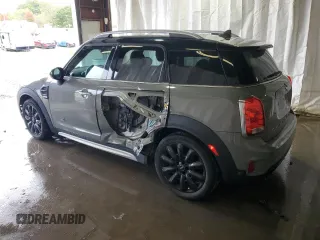 2017 MINI Countryman Cooper with VIN WMZYV5C31H3E02453, listed as a Copart auction lot 72209684 with 51,666 mi miles and Salvage Title. Bid and sale history available at carsss.com. Image 2.