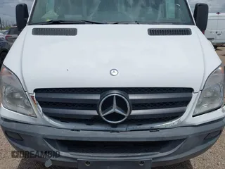 2012 Mercedes-Benz Sprinter Cargo with VIN WD3PE8CB7C5673557, listed as a IAAI auction lot 42044315 with Not Provided miles. Bid and sale history available at carsss.com. Image 12.