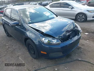 2011 Volkswagen Golf с VIN WVWDA9AJ9BW310237, выставлен на аукционе IAAI как лот 41785521 с пробегом 98 759 миль миль и . История ставок и продаж доступна на DreamBid. Изображение 1.
