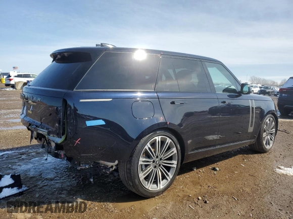 2025 Land Rover Range Rover SE z VIN SALKP9FU2SA283638, wystawiony jako Copart lot #49858485 z przebiegiem 2 999 mil mil oraz Szkoda całkowita • Salvage title. Historia ofert i sprzedaży dostępna na DreamBid. Obrazek 3.