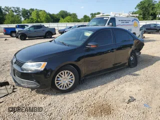 2013 Volkswagen Jetta S z VIN 3VW2K7AJ2DM236412, wystawiony jako Copart lot #58314775 z przebiegiem 144 144 mil mil oraz Szkoda całkowita • Salvage title. Historia ofert i sprzedaży dostępna na DreamBid. Obrazek 1.