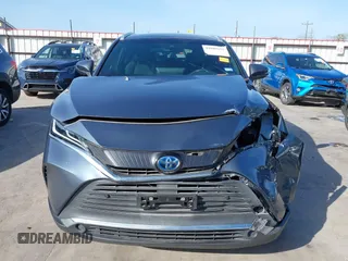 2022 Toyota Venza LE with VIN JTEAAAAH1NJ117577, listed as a IAAI auction lot 41803675 with 34,562 mi miles. Bid and sale history available at carsss.com. Image 18.