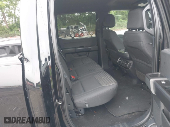2022 Ford F-150 XL с VIN 1FTEW1CP8NFB78472, выставлен на аукционе IAAI как лот 42352854 с пробегом 127 466 миль миль и . История ставок и продаж доступна на DreamBid. Изображение 8.