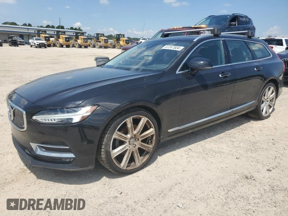 2018 Volvo V90 Inscription z VIN YV1102GL3J1069870, wystawiony jako Copart lot #67247834 z przebiegiem 62 775 mil mil oraz Czysty tytuł • Clean title. Historia ofert i sprzedaży dostępna na DreamBid. Obrazek 1.