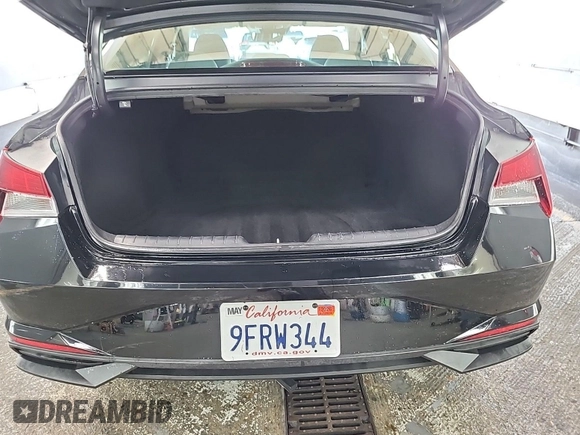 2023 Hyundai Elantra SEL with VIN 5NPLM4AG2PH112218, listed as a IAAI auction lot 42844323 with 36,483 mi miles and . Bid and sale history available at DreamBid. Image 3.