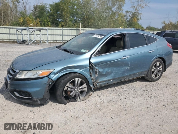 2014 Honda Crosstour EX-L with VIN 5J6TF2H59EL000473, listed as a Copart auction lot 71684294 with 151,472 mi miles and Salvage Title. Bid and sale history available at carsss.com. Image 1.