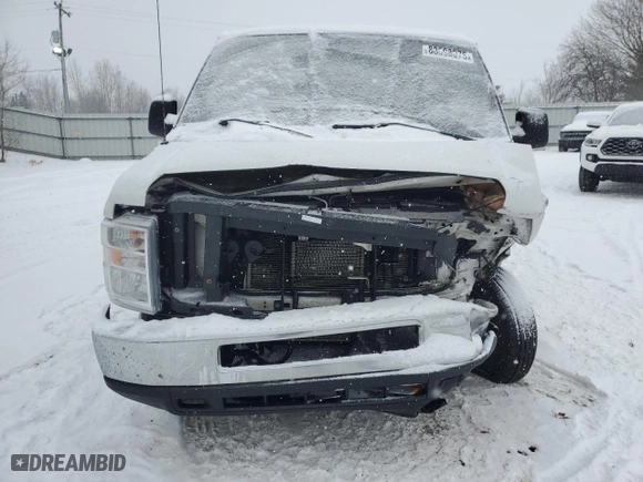 2014 Ford Econoline Wagon XL with VIN 1FBNE3BL3EDA82620, listed as a Copart auction lot 88698075 with 243,202 mi miles and Clean Title. Bid and sale history available at carsss.com. Image 5.