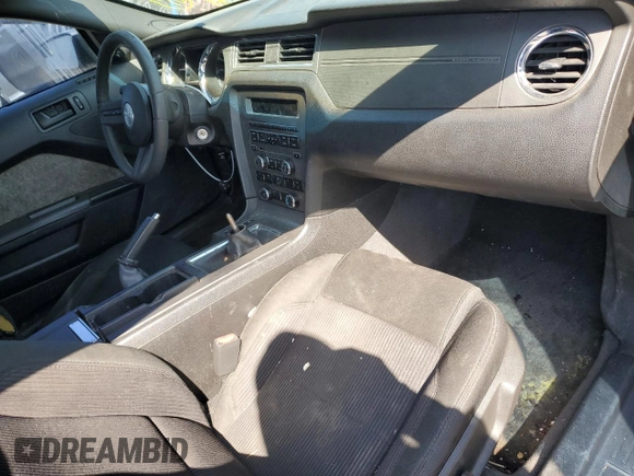 2011 Ford Mustang V6 with VIN 1ZVBP8AM4B5117328, listed as a Copart auction lot 52676965 with 186,581 mi miles and Salvage Title. Bid and sale history available at carsss.com. Image 8.