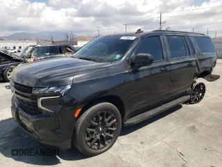 2023 Chevrolet Suburban RST with VIN 1GNSCEKD7PR187831, listed as a Copart auction lot 71786524 with 42,507 mi miles and Salvage Title. Bid and sale history available at carsss.com. Image 1.