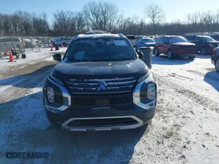 2022 Mitsubishi Outlander SEL with VIN JA4J4VA85NZ073954, listed as a IAAI auction lot 41310579 with 47,927 mi miles. Bid and sale history available at carsss.com. Image 12.