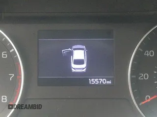 2021 Kia Forte LXS z VIN 3KPF24AD1ME353552, wystawiony jako IAAI lot #34636375 z przebiegiem 15 570 mil mil oraz . Historia ofert i sprzedaży dostępna na DreamBid. Obrazek 7.