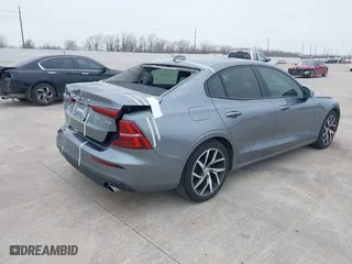 2020 Volvo S60 Momentum with VIN 7JR102FK9LG036730, listed as a IAAI auction lot 41592348 with 42,121 mi miles. Bid and sale history available at carsss.com. Image 4.