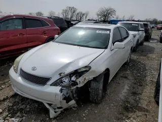 2005 Lexus ES 330 with VIN JTHBA30G855117547, listed as a Copart auction lot 47191205 with 153,715 mi miles and Salvage Title. Bid and sale history available at carsss.com. Image 1.