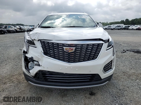 2021 Cadillac XT5 AWD Premium Luxury with VIN 1GYKNDRSXMZ103637, listed as a Copart auction lot 60472755 with 19,652 mi miles and Salvage title. Bid and sale history available at DreamBid. Image 5.