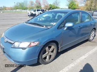 2008 Honda Civic LX with VIN 2HGFA16558H517528, listed as a IAAI auction lot 42153461 with 288,296 mi miles and . Bid and sale history available at DreamBid. Image 2.