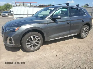 2022 Audi Q5 S line Premium z VIN WA1GAAFY5N2053717, wystawiony jako Copart lot #47665855 z przebiegiem 34 085 mil mil oraz Szkoda całkowita • Salvage title. Historia ofert i sprzedaży dostępna na DreamBid. Obrazek 1.