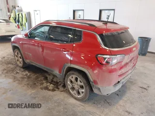 2019 Jeep Compass Limited z VIN 3C4NJDCB9KT752972, wystawiony jako IAAI lot #42590613 z przebiegiem 81 439 mil mil oraz . Historia ofert i sprzedaży dostępna na DreamBid. Obrazek 3.