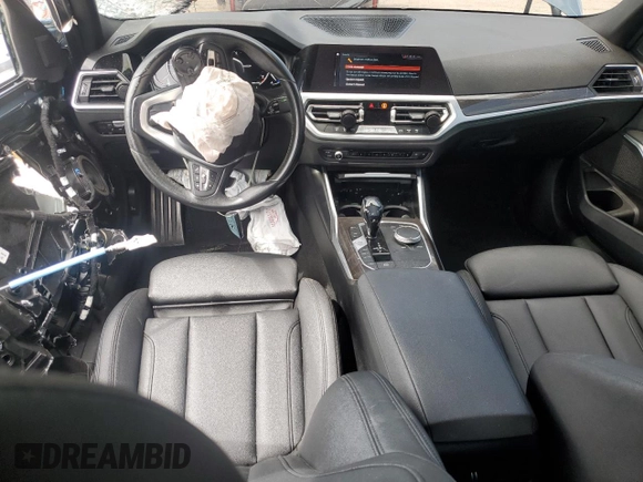2020 BMW 3 Series 330i z VIN 3MW5R1J02L8B33169, wystawiony jako Copart lot #55660155 z przebiegiem 53 585 mil mil oraz Nie do naprawy • Non repairable. Historia ofert i sprzedaży dostępna na DreamBid. Obrazek 8.