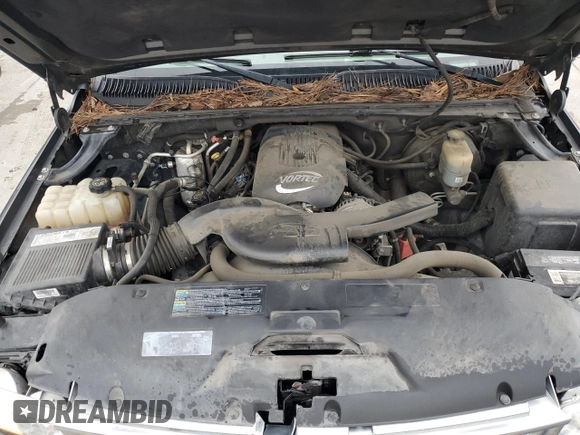 2002 Chevrolet Suburban LS with VIN 3GNFK16Z02G315466, listed as a Copart auction lot 85132474 with 146,903 mi miles and Clean Title. Bid and sale history available at carsss.com. Image 13.