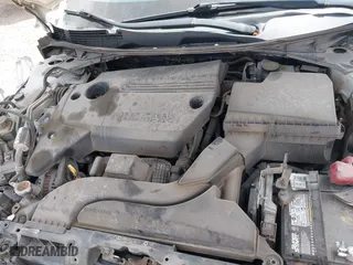 2018 Nissan Altima 2.5 SR with VIN 1N4AL3AP1JC283393, listed as a IAAI auction lot 41701104 with 142,917 mi miles. Bid and sale history available at carsss.com. Image 10.