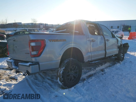 2022 Ford F-150 XL with VIN 1FTEW1E81NFA62939, listed as a IAAI auction lot 41580557 with 46,971 mi miles and . Bid and sale history available at carsss.com. Image 4.