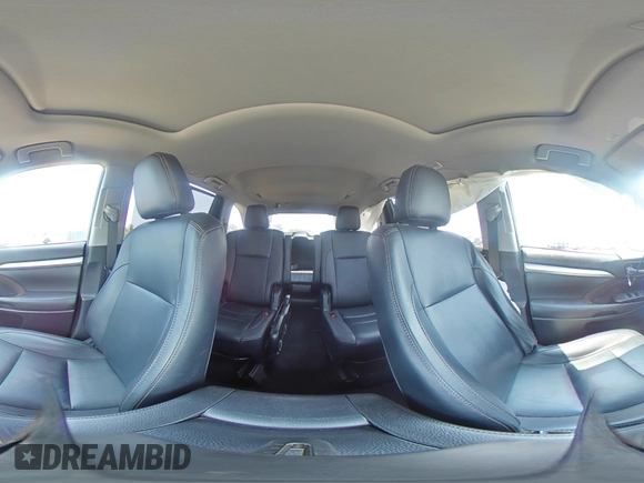 2019 Toyota Highlander SE with VIN 5TDJZRFH5KS949295, listed as a Copart auction lot 59813625 with 118,376 mi miles and Salvage title. Bid and sale history available at DreamBid. Image 15.