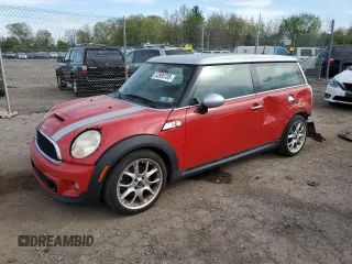 2012 MINI Clubman S z VIN WMWZG3C54CTY37460, wystawiony jako Copart lot #53985705 z przebiegiem Nie podano mil oraz Szkoda całkowita • Salvage title. Historia ofert i sprzedaży dostępna na DreamBid. Obrazek 1.
