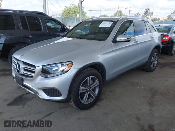 2019 Mercedes-Benz GLC 300 with VIN WDC0G4JB4KV129605, listed as a IAAI auction lot 42207132 with 39,743 mi miles and . Bid and sale history available at DreamBid. Image 2.