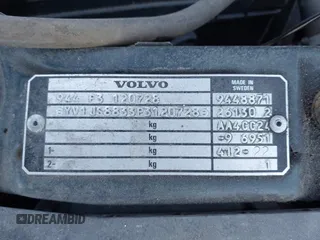 1993 Volvo 900 GLS z VIN YV1JS8833P3120728, wystawiony jako IAAI lot #41766825 z przebiegiem 144 552 mil mil oraz . Historia ofert i sprzedaży dostępna na DreamBid. Obrazek 9.