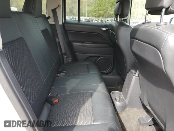 2017 Jeep Patriot Sport SE z VIN 1C4NJRBB1HD167915, wystawiony jako Copart lot #52295385 z przebiegiem 142 735 mil mil oraz Szkoda całkowita • Salvage title. Historia ofert i sprzedaży dostępna na DreamBid. Obrazek 11.