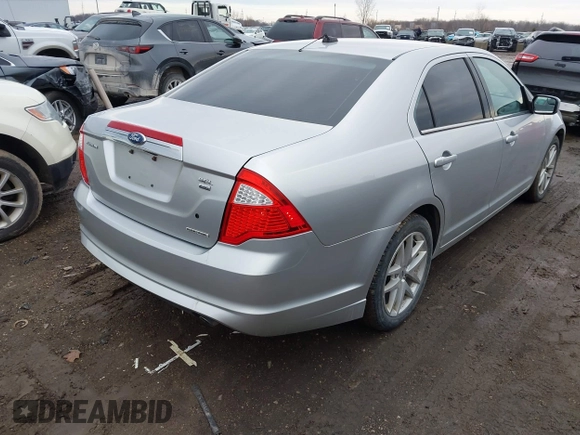 2011 Ford Fusion SEL with VIN 3FAHP0CG6BR346120, listed as a IAAI auction lot 41729359 with 95,690 mi miles. Bid and sale history available at carsss.com. Image 4.