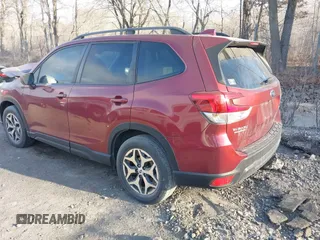 2021 Subaru Forester Premium with VIN JF2SKAJC5MH530619, listed as a IAAI auction lot 41288943 with 25,328 mi miles. Bid and sale history available at carsss.com. Image 3.