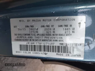 2015 Mazda 3 i SV with VIN JM1BM1T78F1271497, listed as a IAAI auction lot 40878398 with 127,617 mi miles. Bid and sale history available at carsss.com. Image 9.