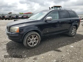 2013 Volvo XC90 Premier Plus z VIN YV4952CY7D1664153, wystawiony jako Copart lot #55407525 z przebiegiem 271 088 mil mil oraz Tytuł czysty. Historia ofert i sprzedaży dostępna na DreamBid. Obrazek 1.