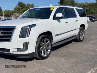 2018 Cadillac Escalade ESV Luxury с VIN 1GYS3HKJ0JR350529, выставлен на аукционе Copart как лот 89894745 с пробегом 131 412 миль миль и Чистый • Clean title. История ставок и продаж доступна на DreamBid. Изображение 11.