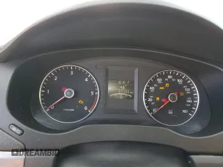 2014 Volkswagen Jetta TDI w/Premium/Nav с VIN 3VWLL7AJ7EM437287, выставлен на аукционе Copart как лот 42388315 с пробегом 169 380 миль миль и Списание • Salvage title. История ставок и продаж доступна на DreamBid. Изображение 9.