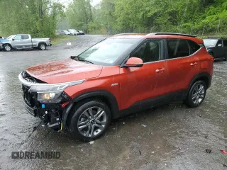 2023 Kia Seltos S z VIN KNDEUCAA4P7381842, wystawiony jako Copart lot #56489795 z przebiegiem 23 185 mil mil oraz Szkoda całkowita • Salvage title. Historia ofert i sprzedaży dostępna na DreamBid. Obrazek 1.