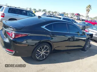 2024 Lexus ES with VIN 58ADA1C14RU037460, listed as a IAAI auction lot 41287841 with 46,939 mi miles. Bid and sale history available at carsss.com. Image 13.